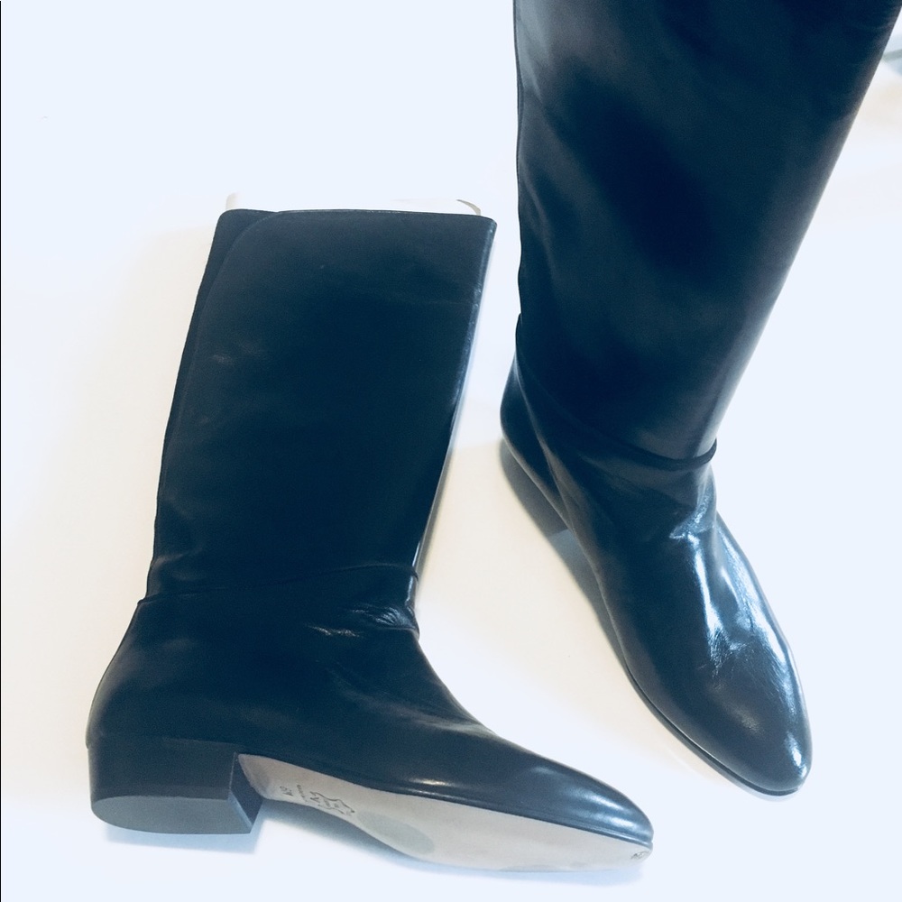 BALLY Mid Calf Boots